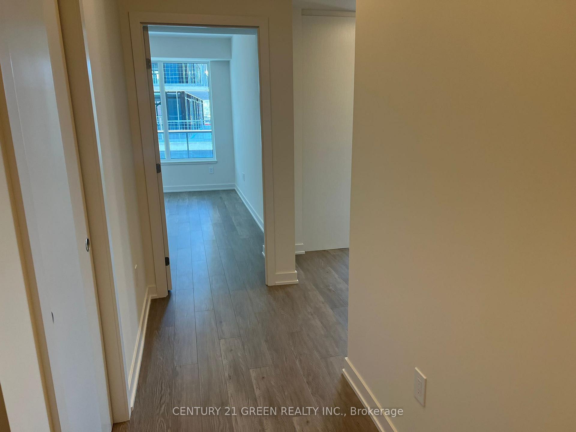 2 Bedrooms Condo at 212 King WIlliam,  Hamilton For sale