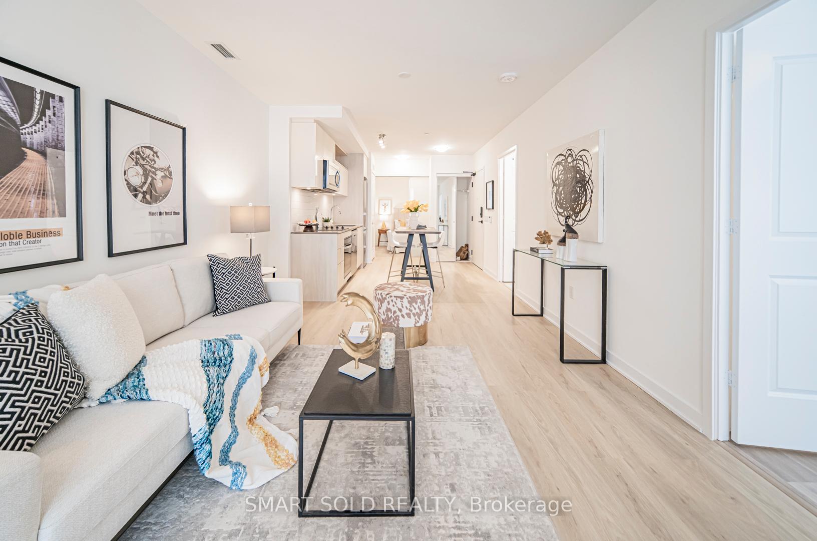 2 Bedrooms Condo at 100 Dalhousie, Toronto For sale