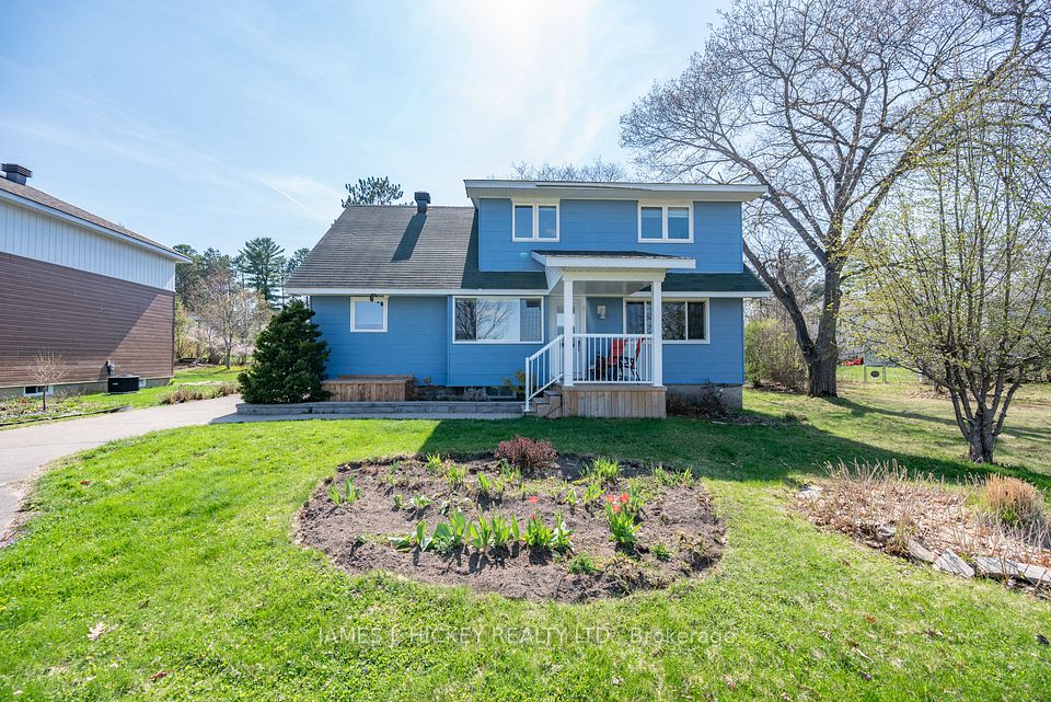 8 Mountain View