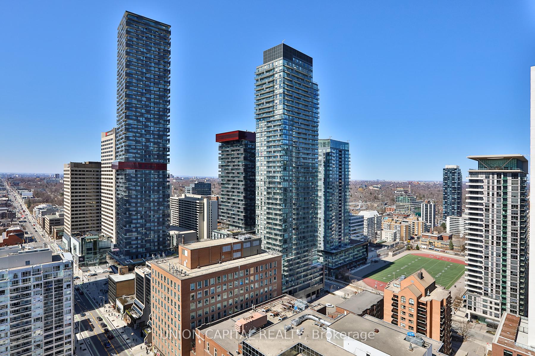 2 Bedrooms Condo at 89 Dunfield, Toronto For sale