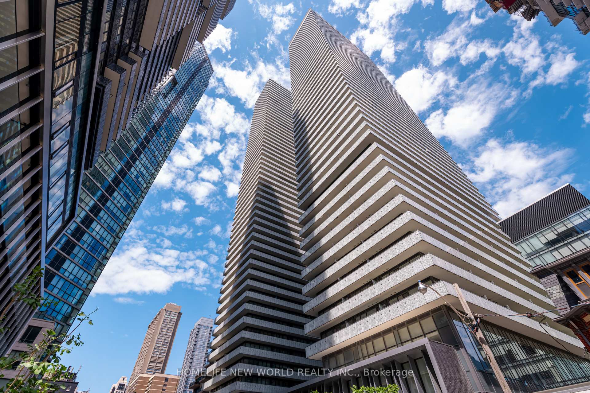 Condo at 42 Charles, Toronto For sale