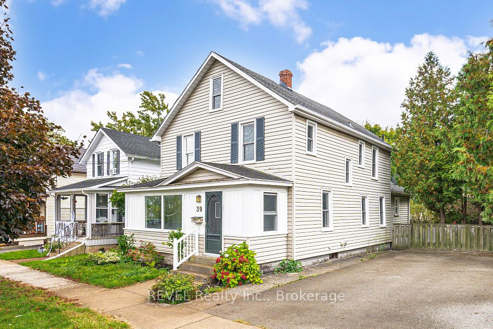 39 Phipps