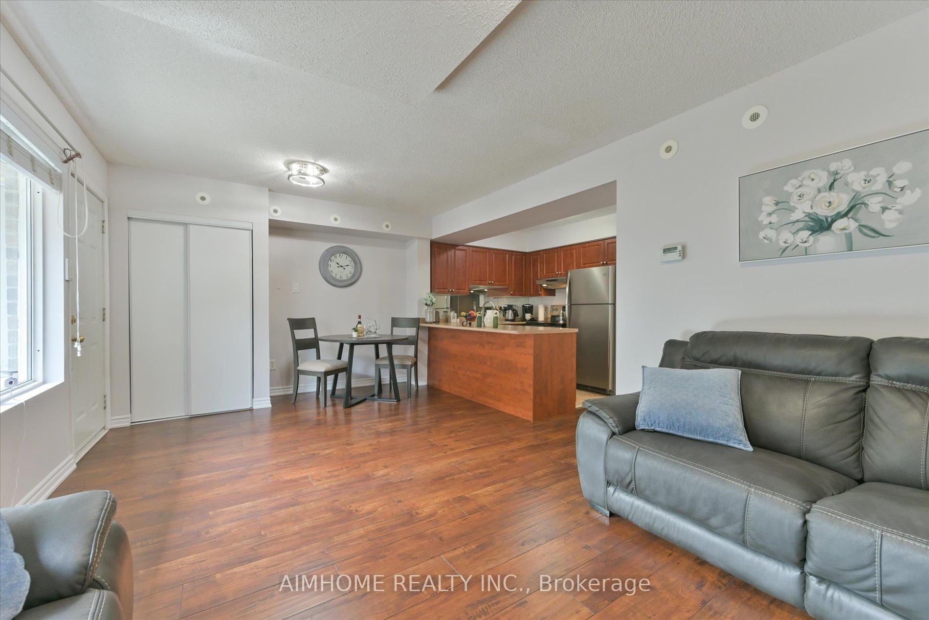 3 Bedrooms Condo at 55 George Appleton, Toronto For sale