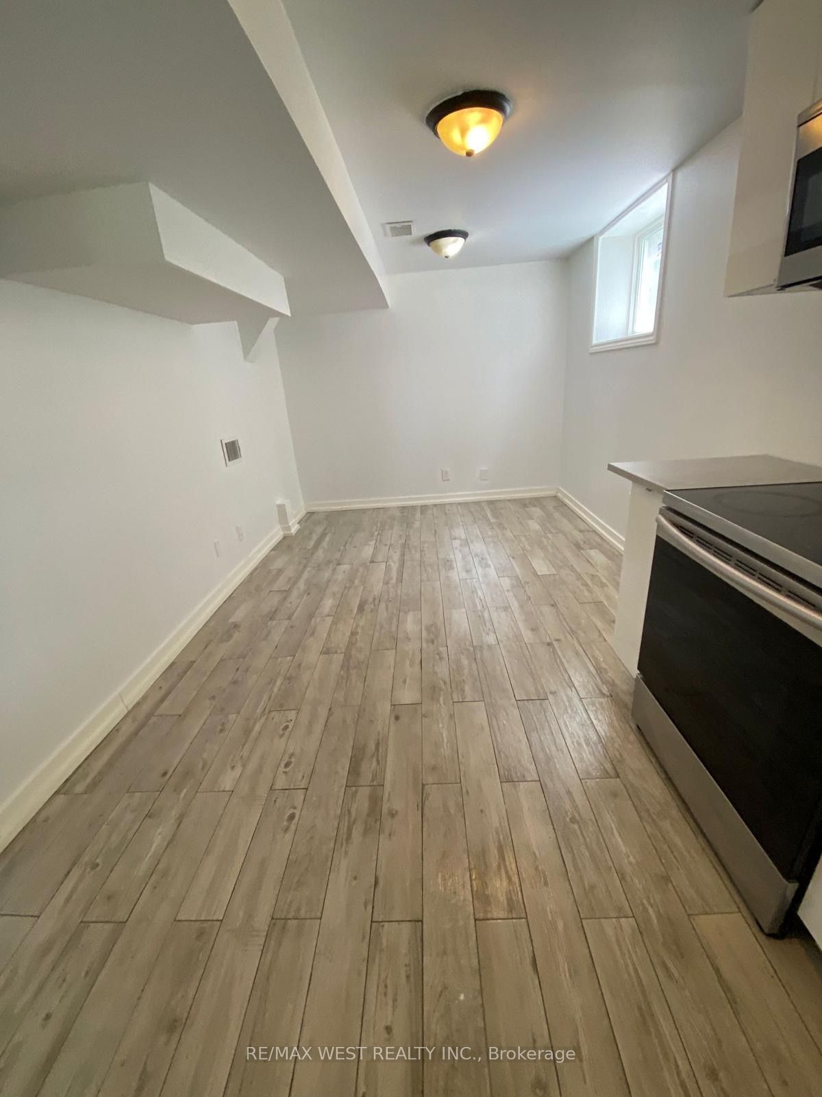 14 Jessica Drive