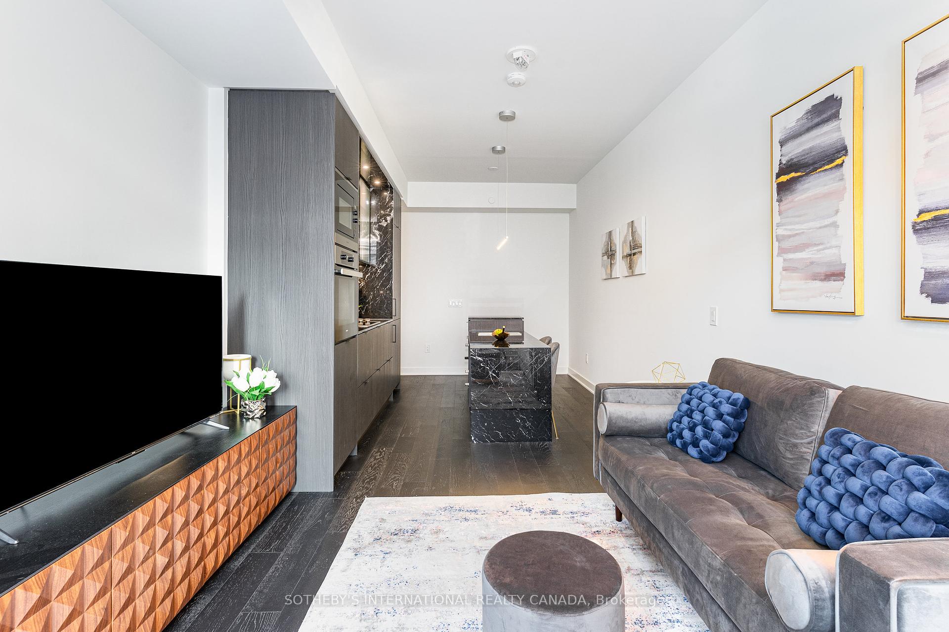 1 Bedroom Condo at 11 Yorkville, Toronto For sale