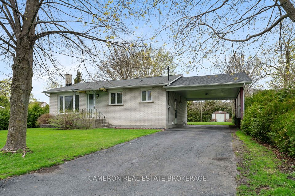 83 Elgin