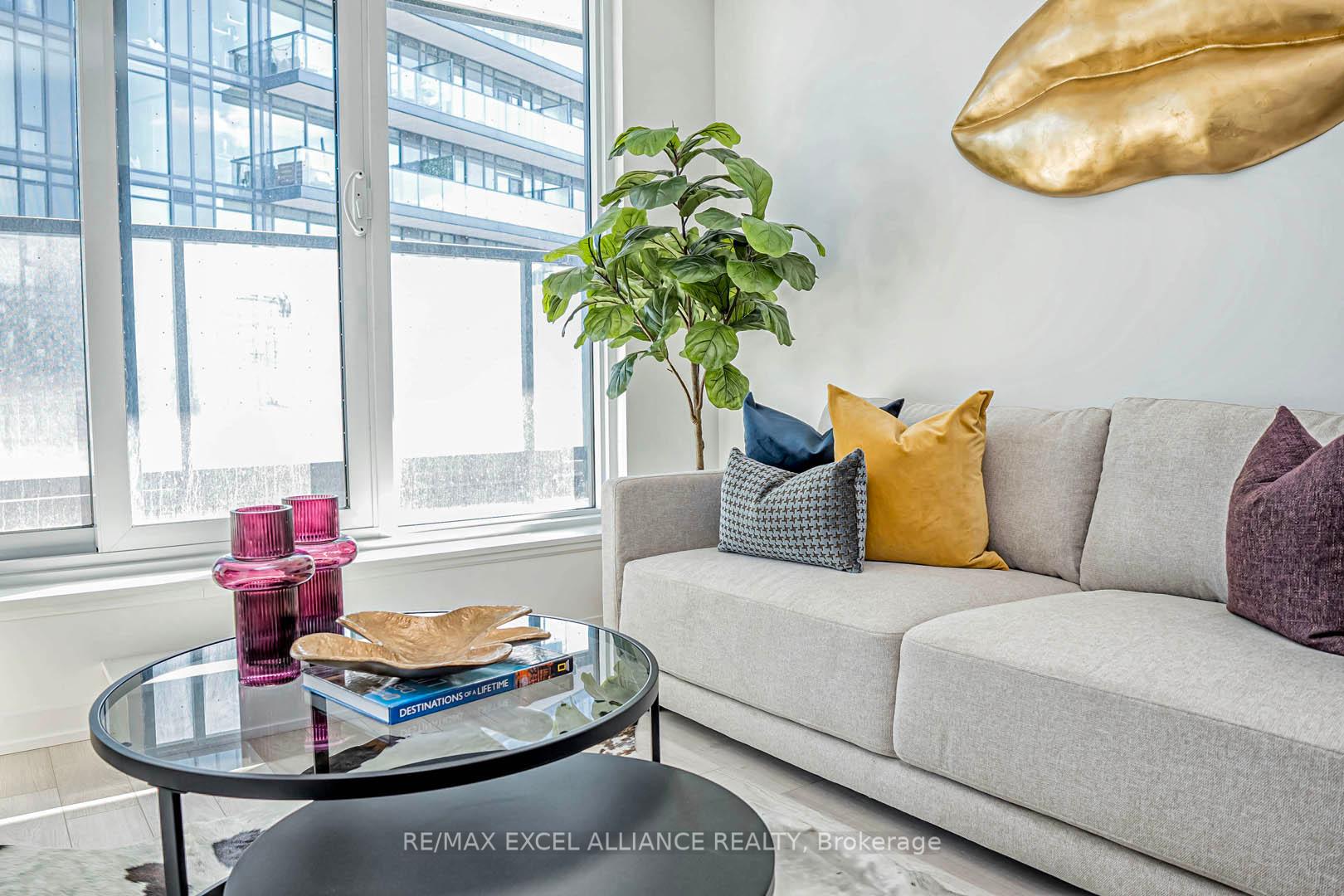 2 Bedrooms Condo at 50 Power,  Toronto For sale
