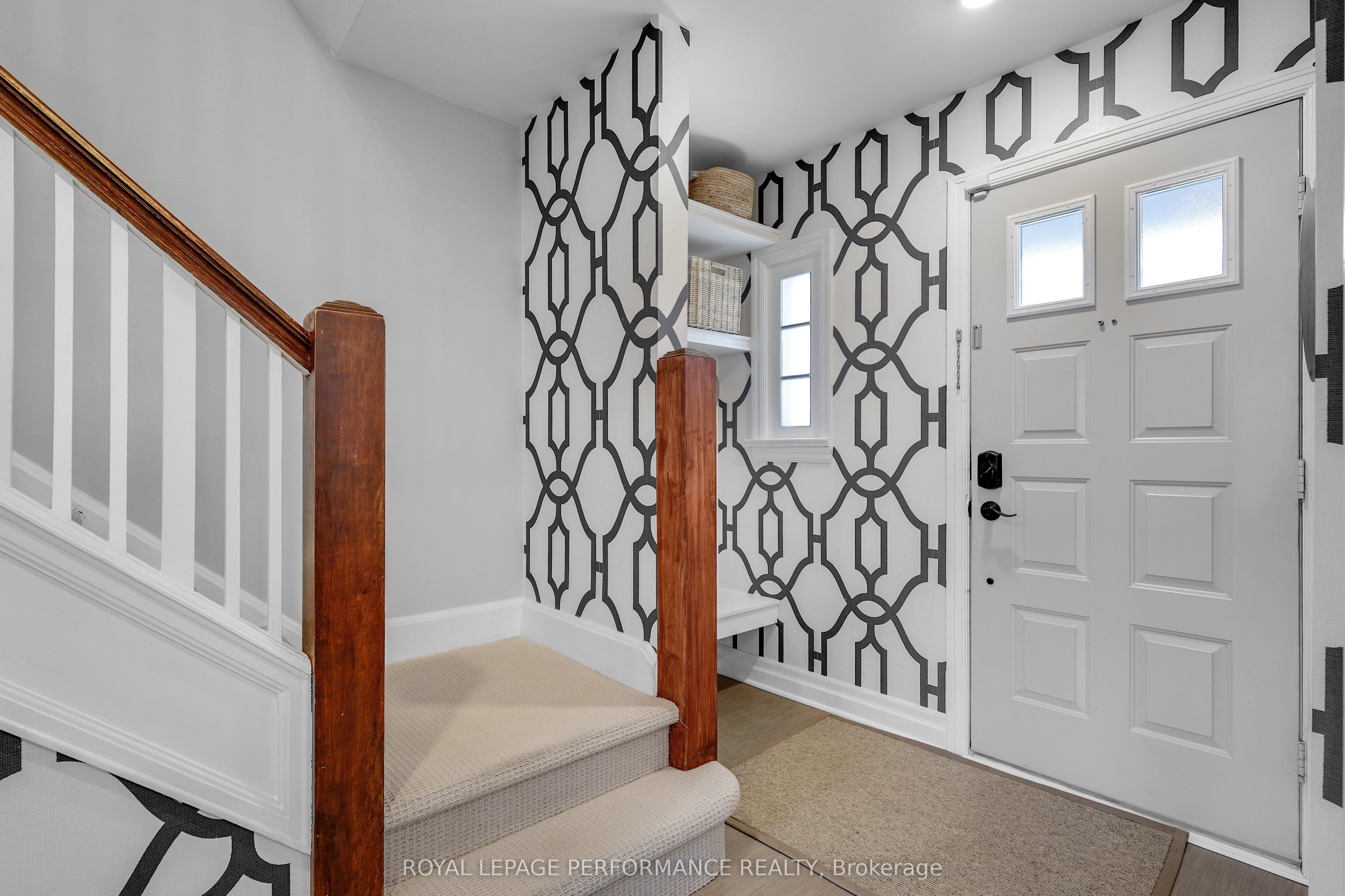 285 Frost Avenue, AltaVistaandArea, ON K1H 5J1