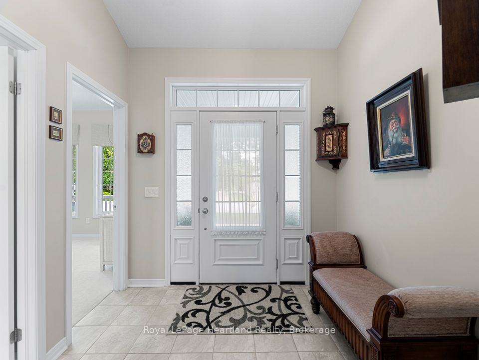 23 Stornoway Crescent, Huron East, ON N0K 1W0