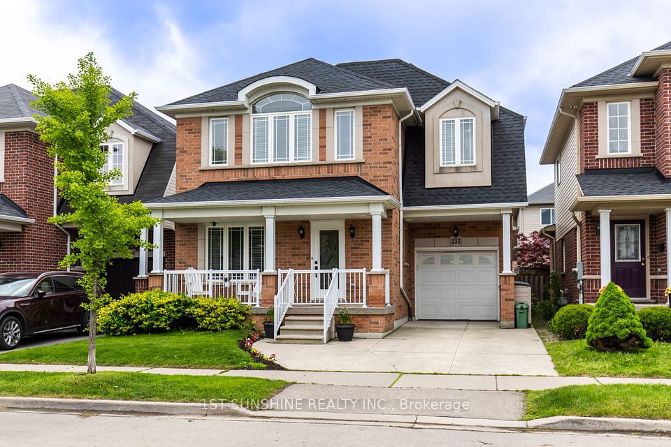 233 SPRINGVALLEY