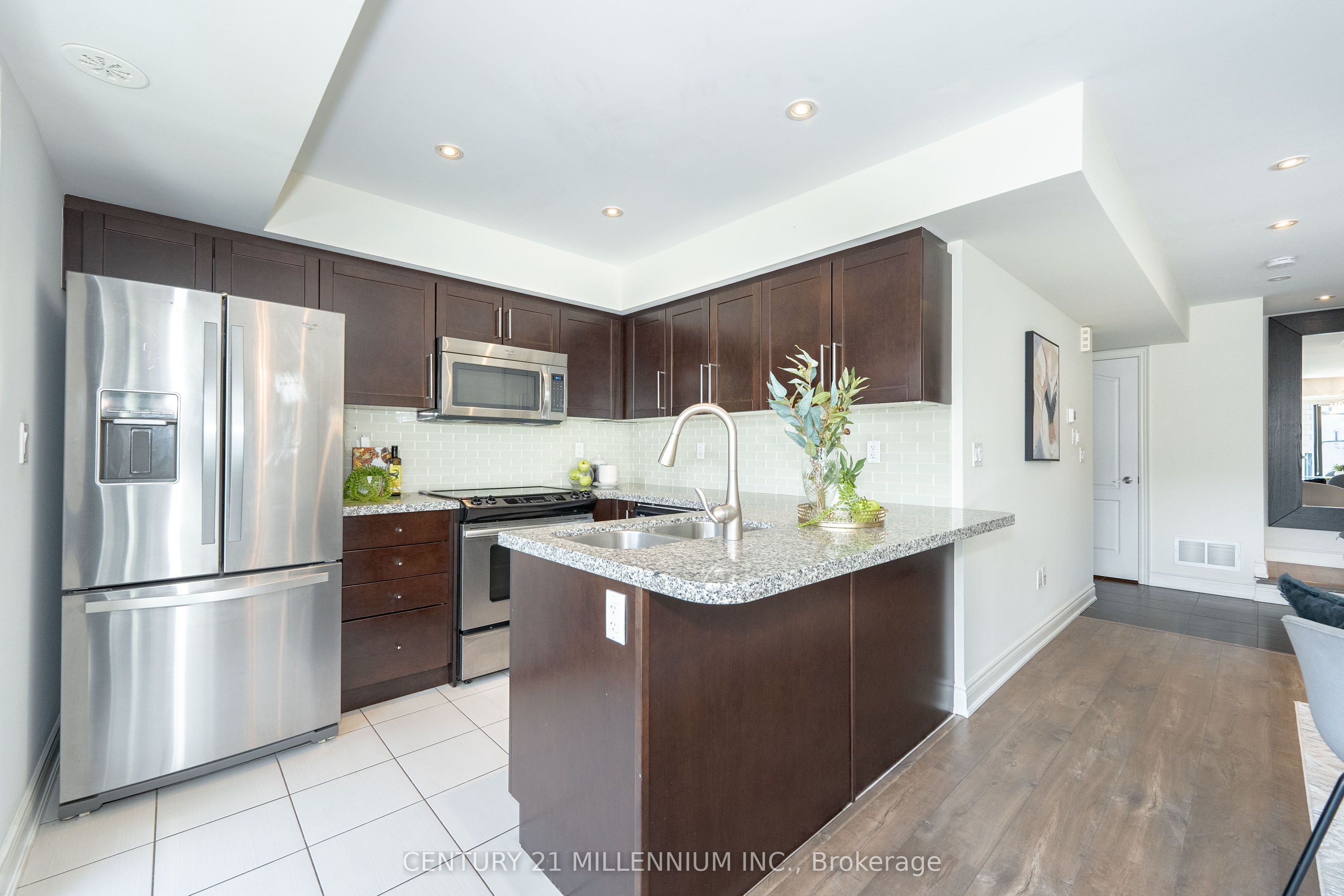 130 Widdicombe Hill Boulevard, #414