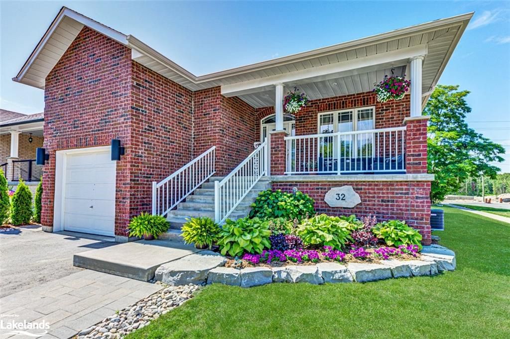 32 TONA Trail Wasaga Beach Ontario L9Z 0A5