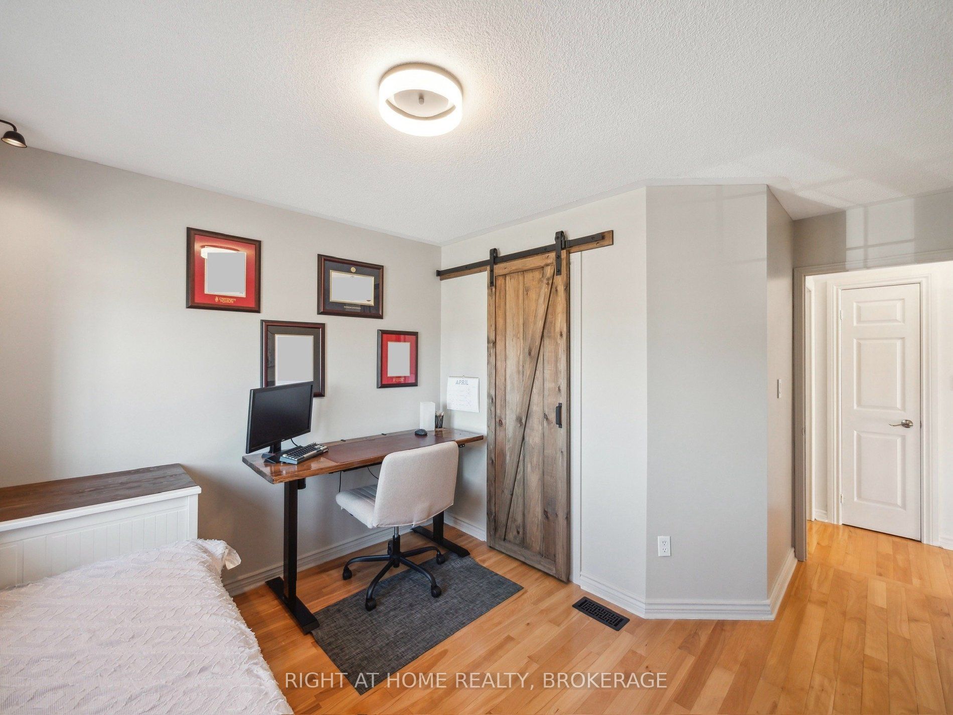 270 Penndutch Circle