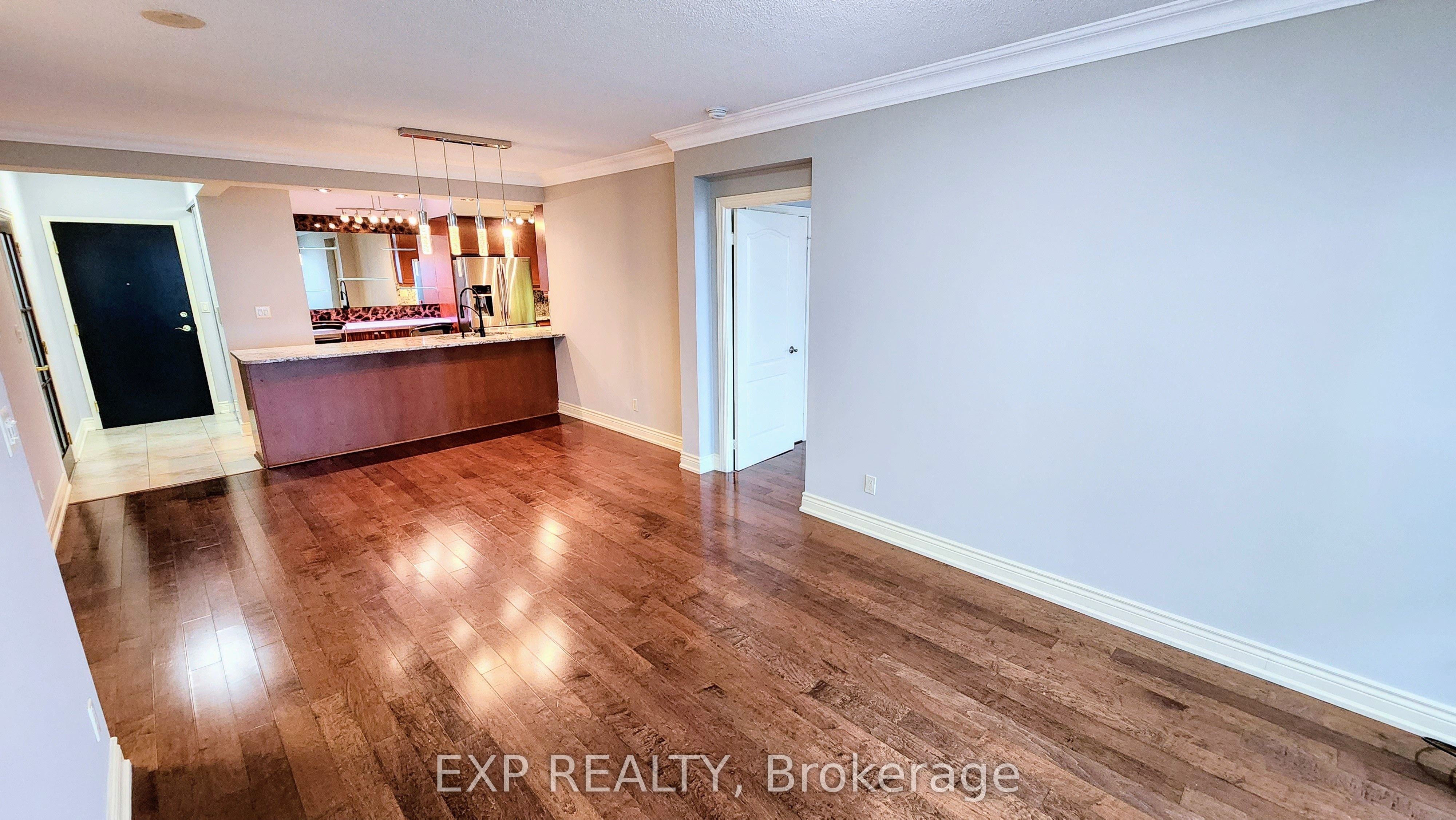 88 Promenade Circle, #1007