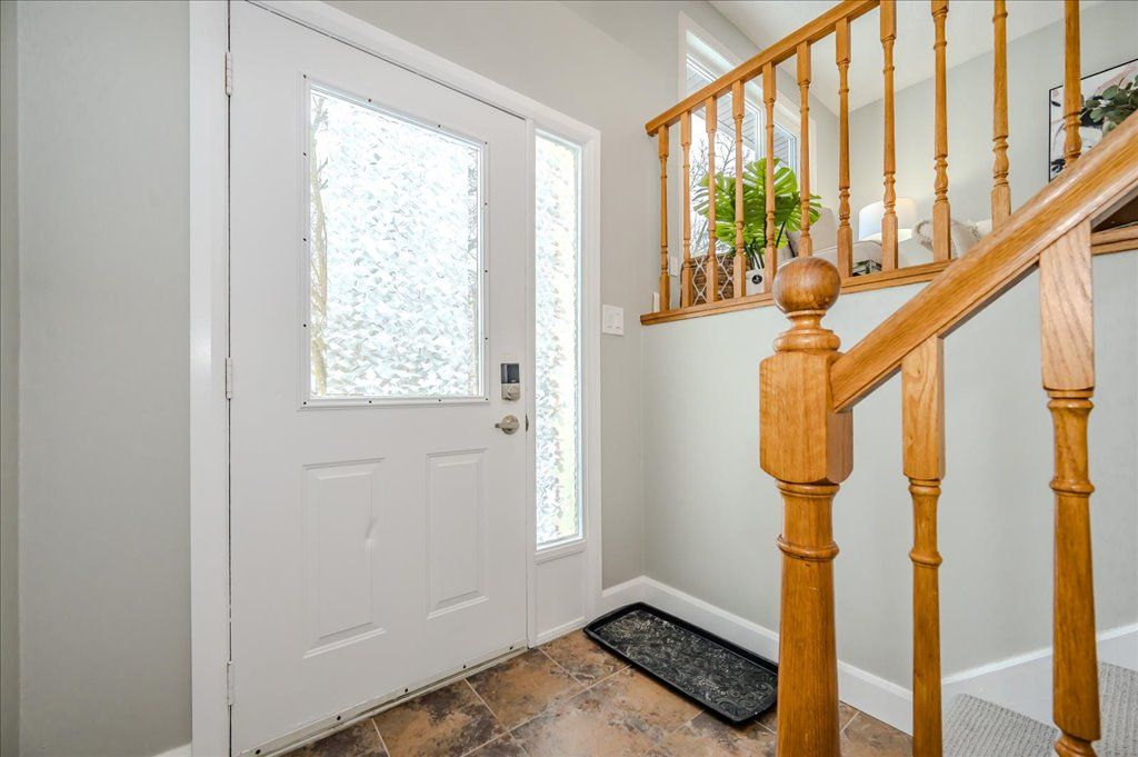 130 Freshmeadow Way