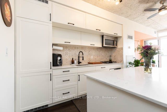 205 Manning Avenue 306