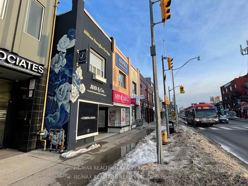 3329A Yonge