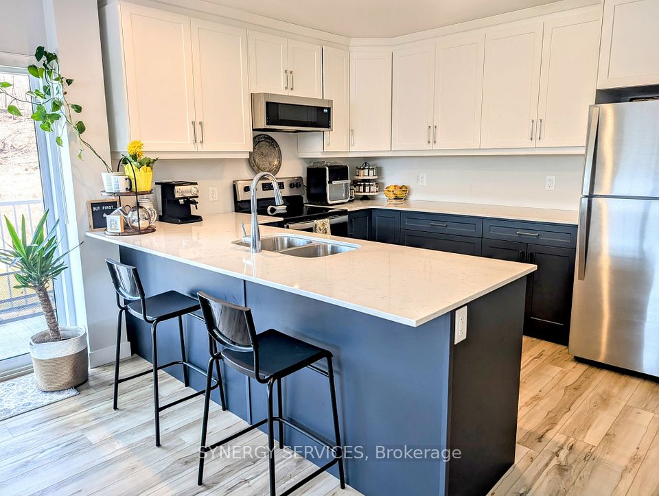 #410 - 100 The Promenade, Central Elgin, ON N5L 1C5