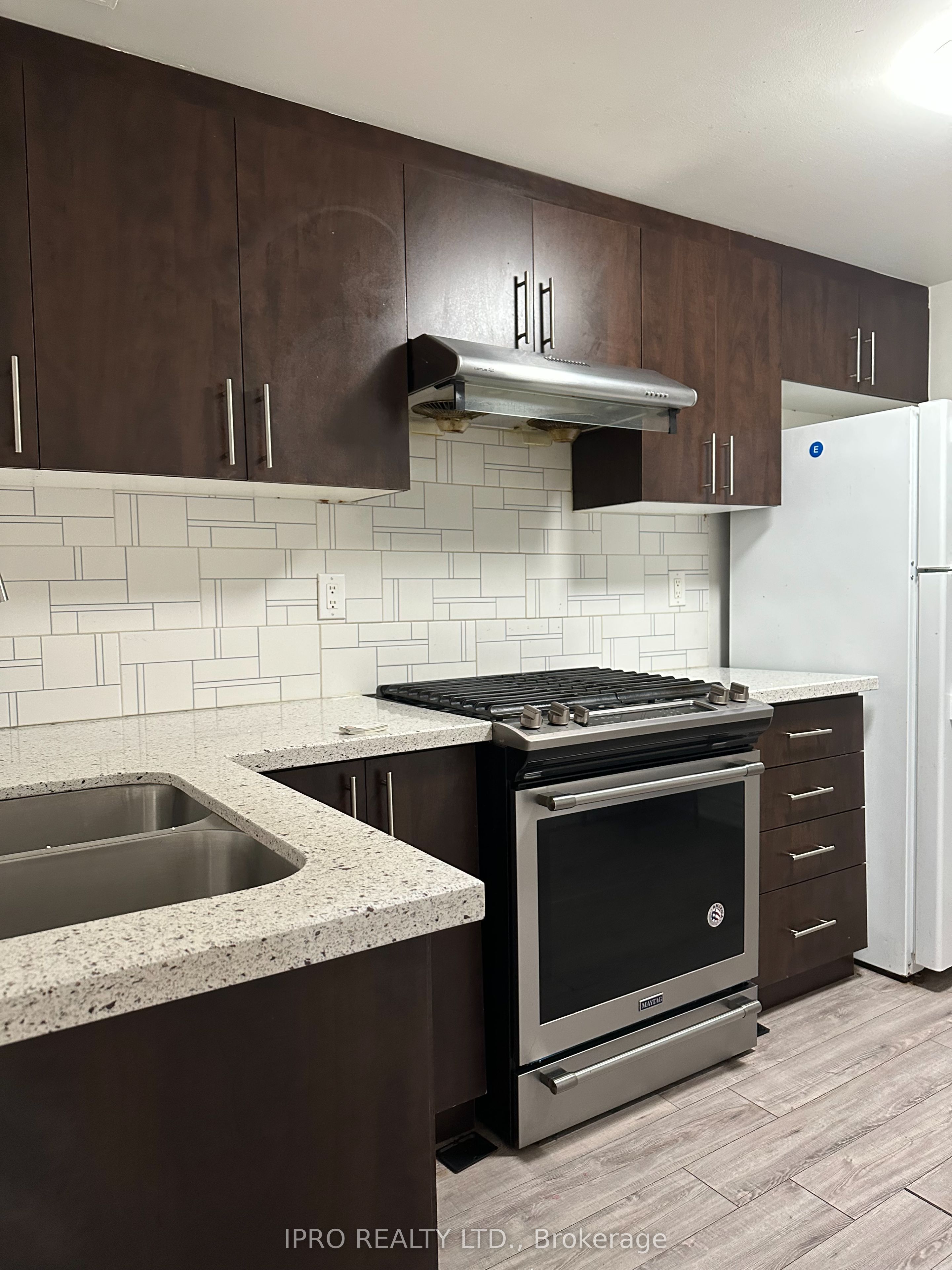 47 Horseley Hill Drive, #Upper