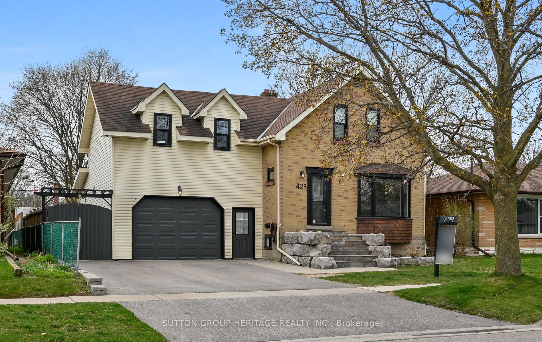 423 Fairleigh Avenue