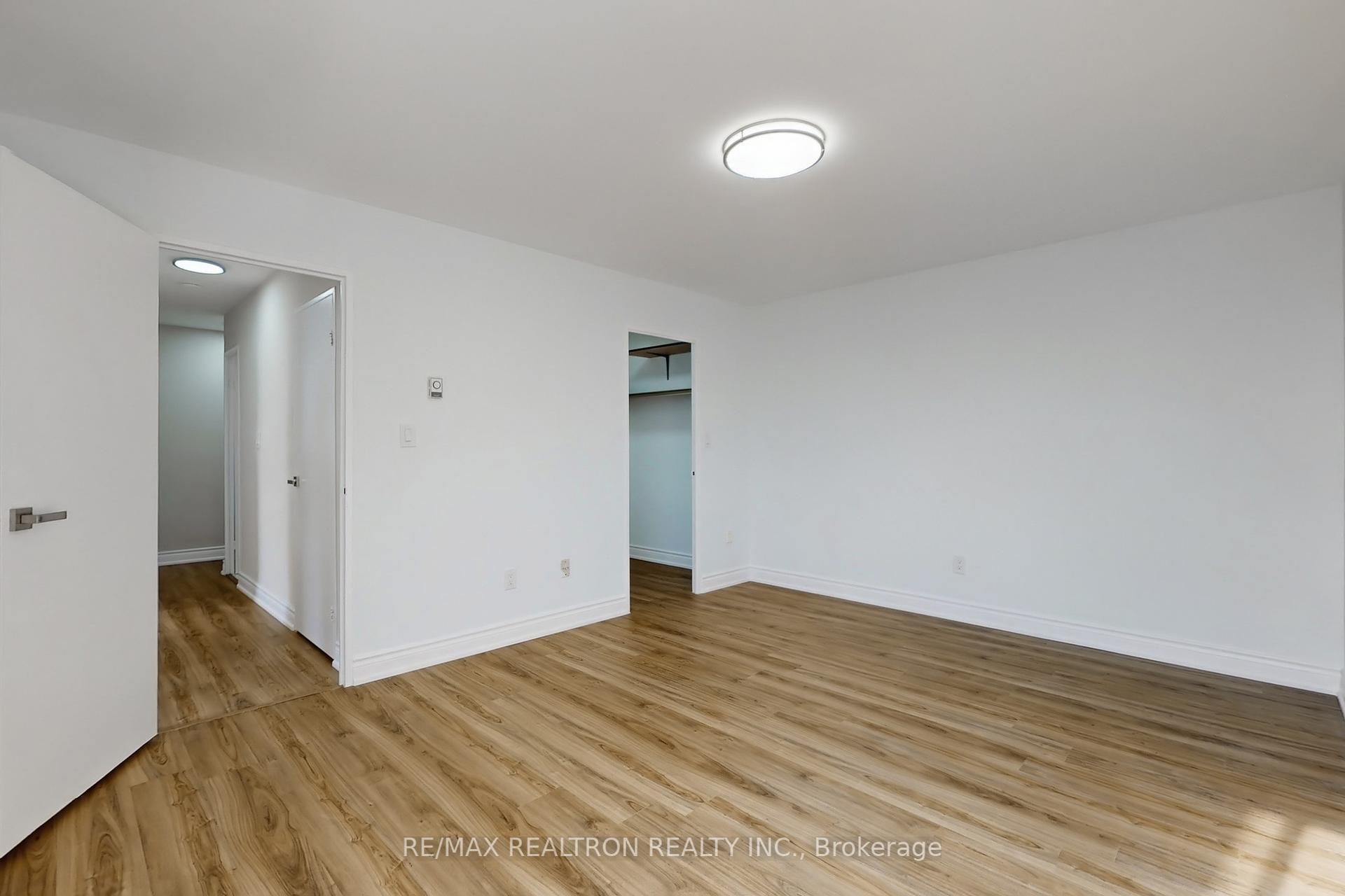 3 Bedrooms Condo at 1 Massey, Toronto For sale