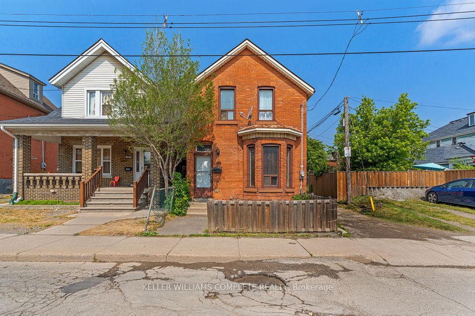 109 Sanford Avenue