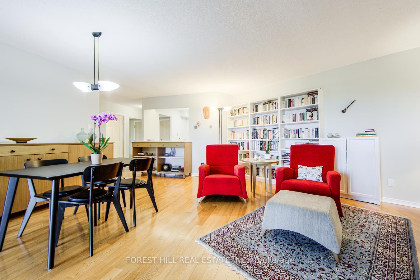 1 Bedroom Condo at 10 Guildwood, Toronto For sale