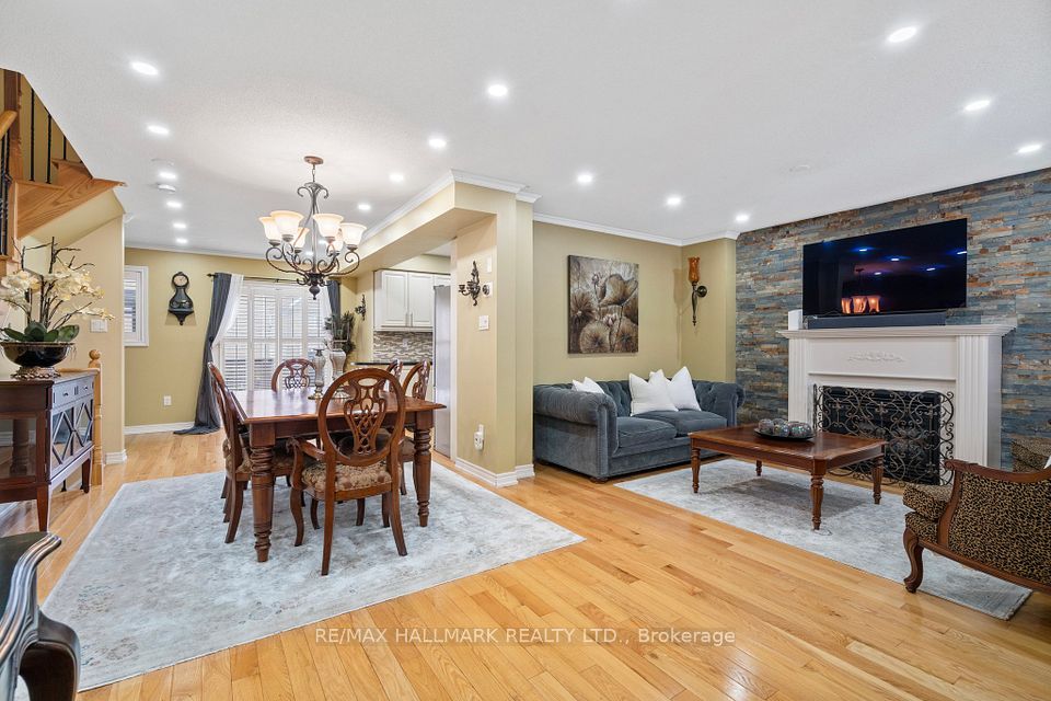 3358C Kingston