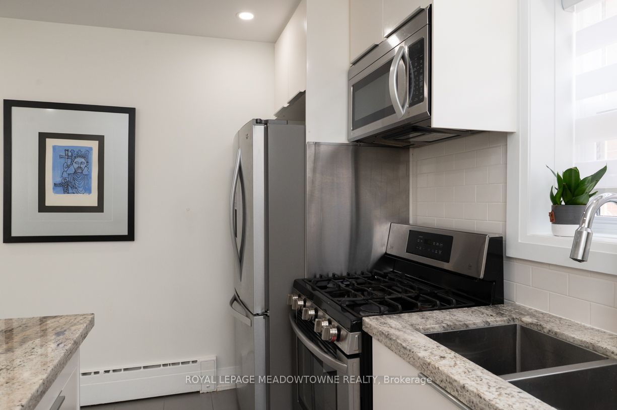 33 Broadview Avenue, #3