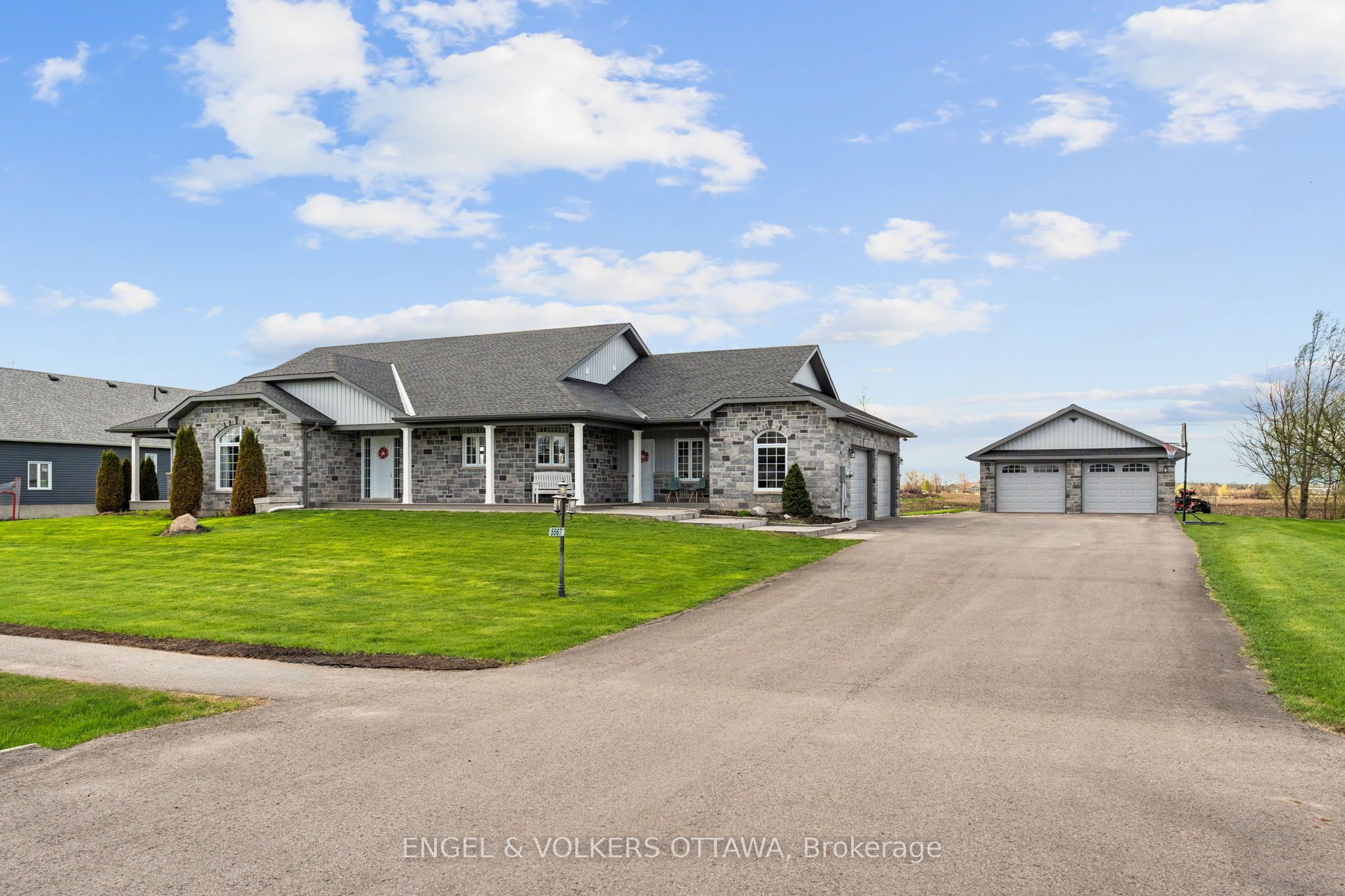 5567 Lombardy Drive, GreelyMetcalfeOsgoodeVernonandArea, ON K0A 2W0