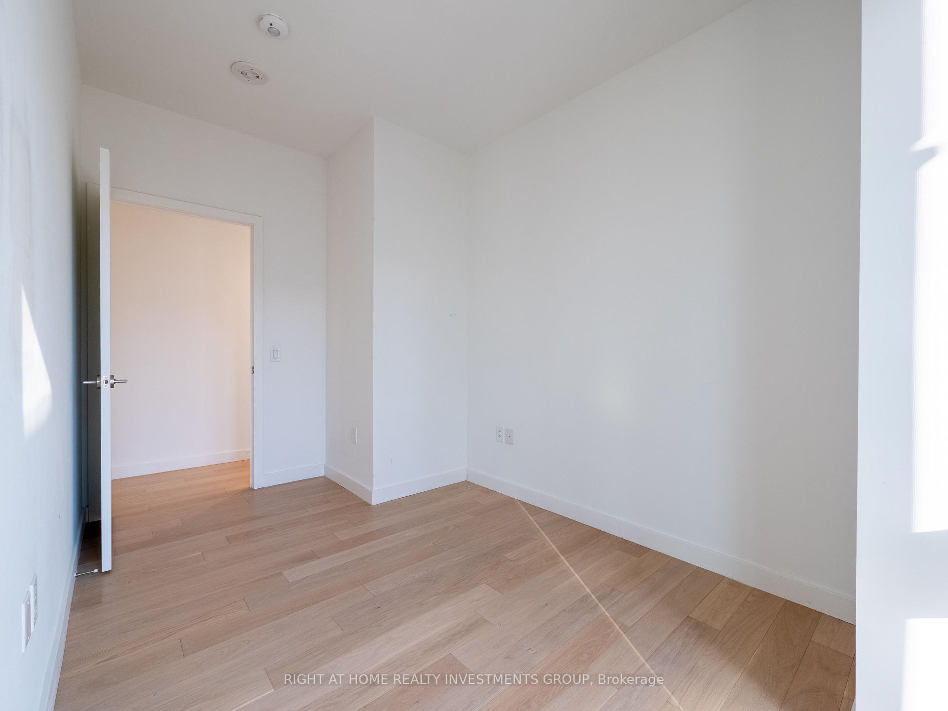 3 Bedrooms Condo at 2A Church, Toronto For sale