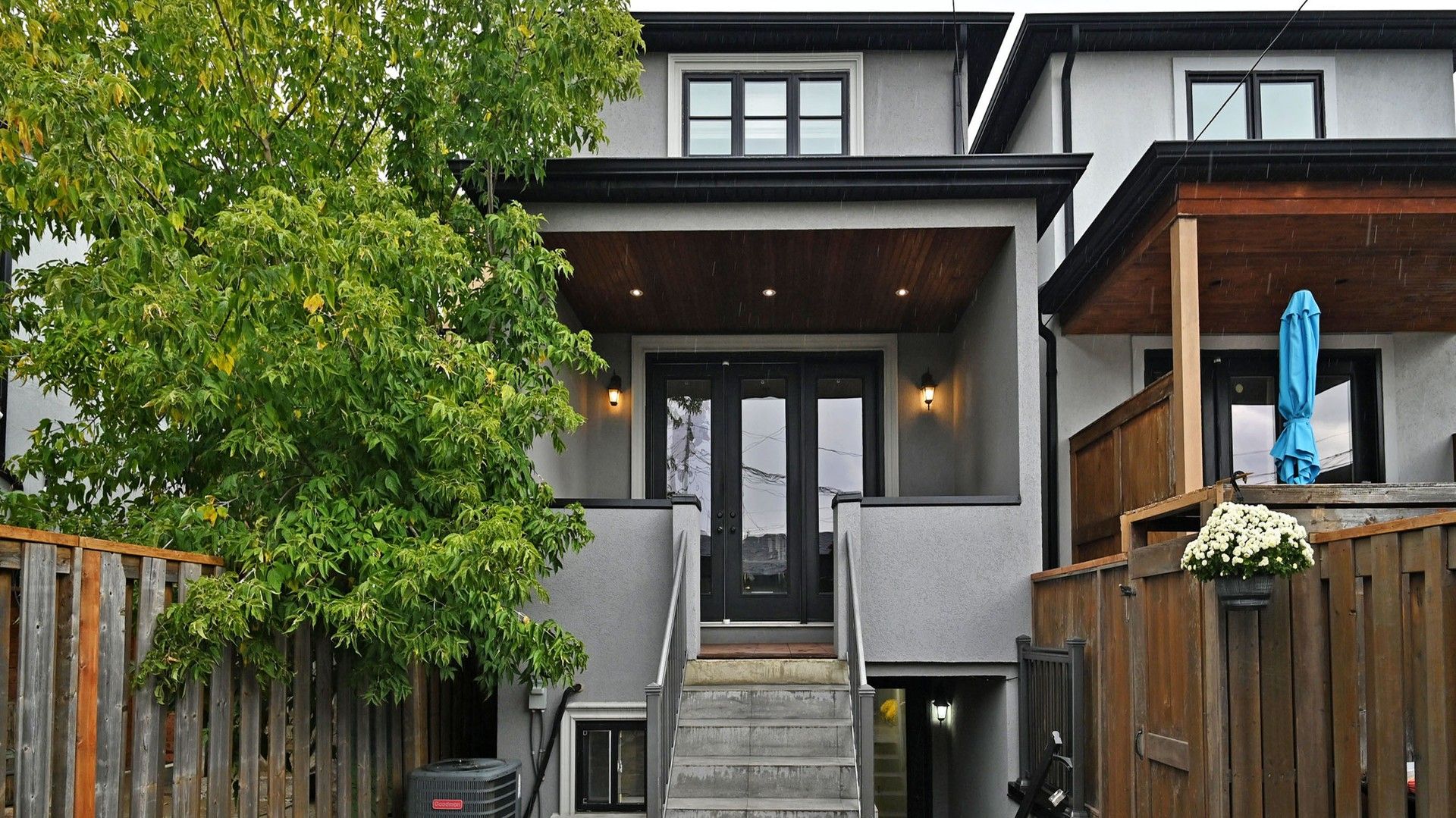 272B Boon Avenue