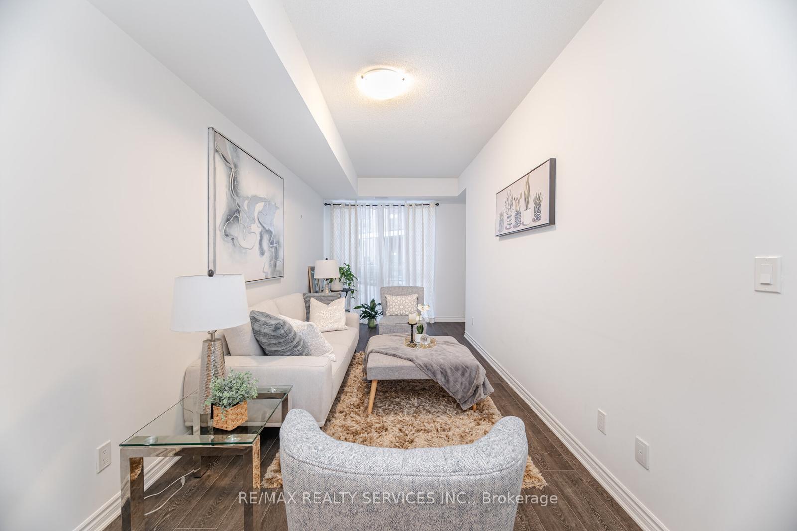 3 Bedrooms Condo at C-3 Falaise,  Toronto For sale