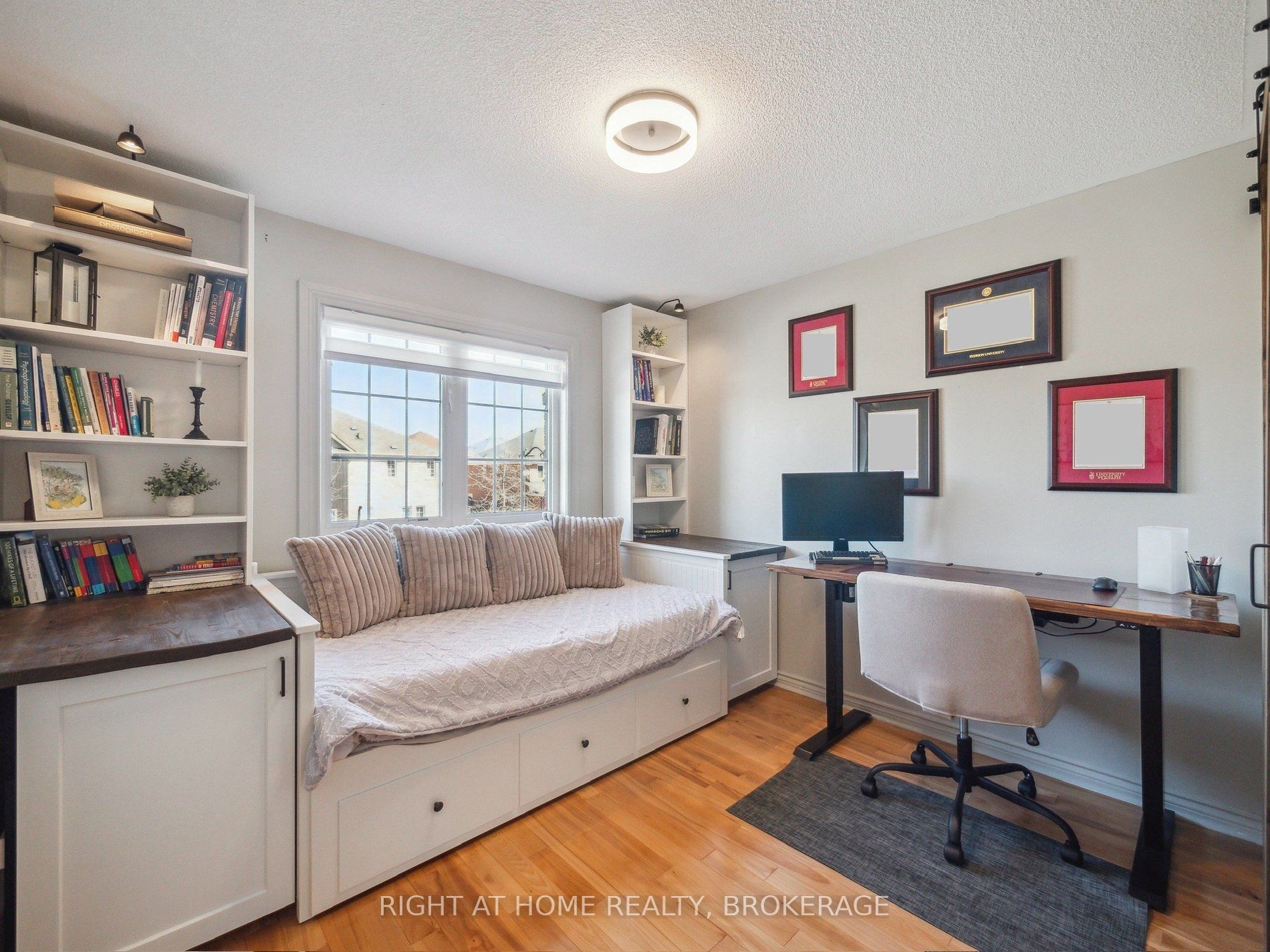 270 Penndutch Circle