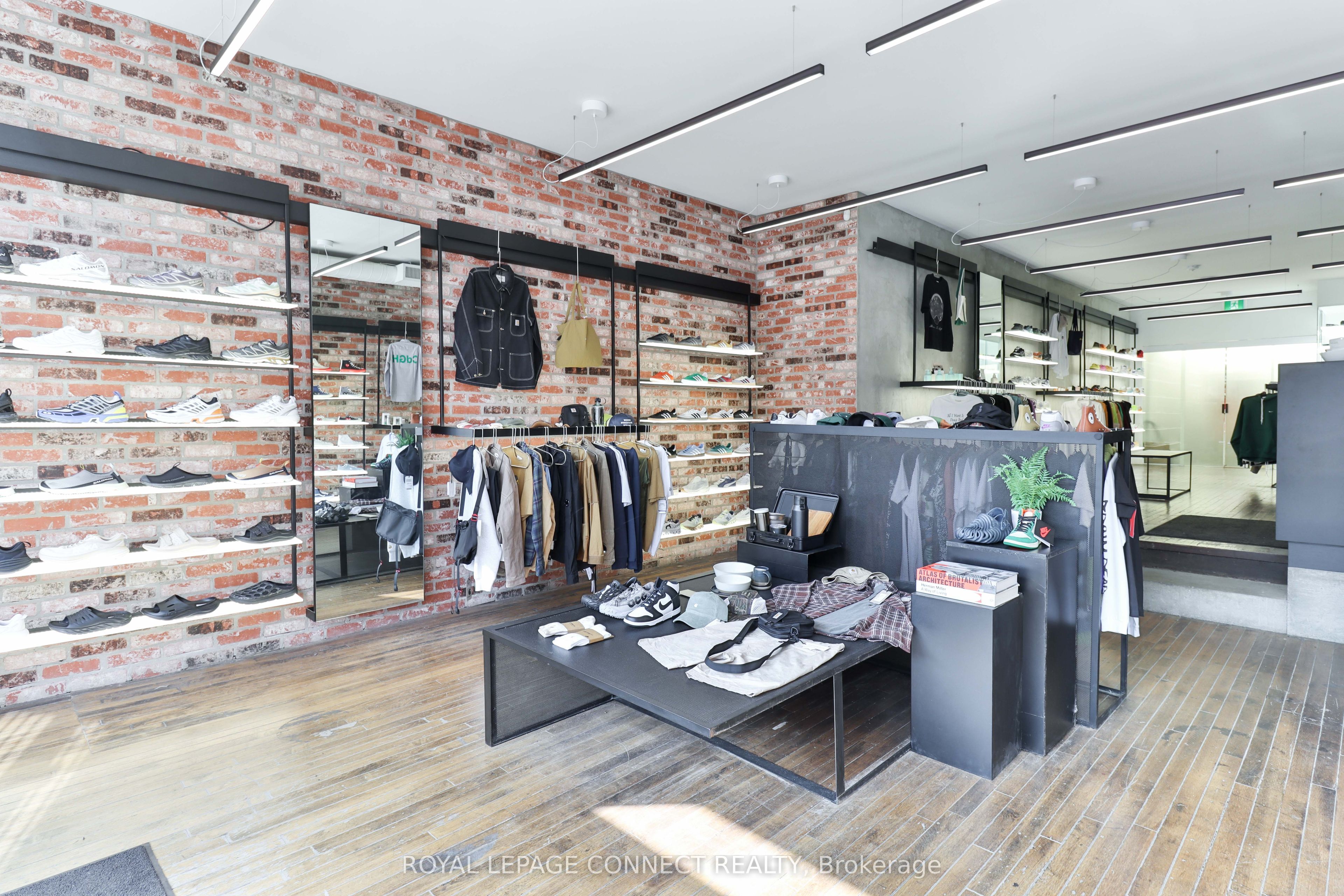406 Roncesvalles Avenue, #Main