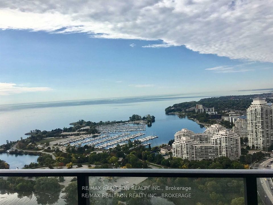 30 Shore Breeze Drive