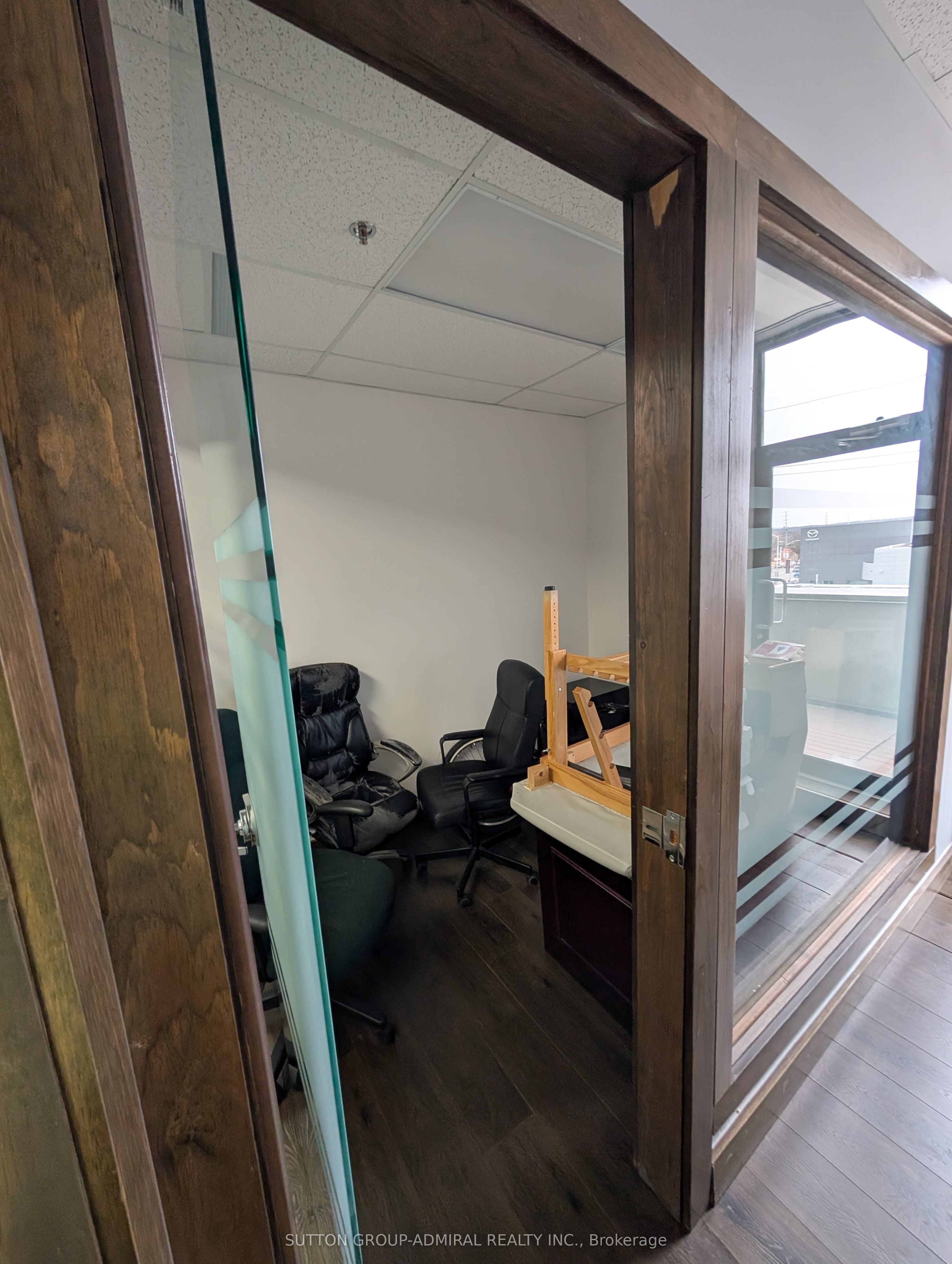 10376 Yonge Street, #301