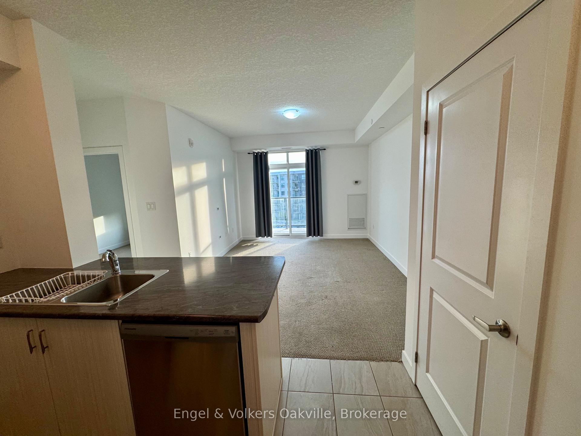 1 Bedroom Condo at 101 Shoreview, Hamilton For sale