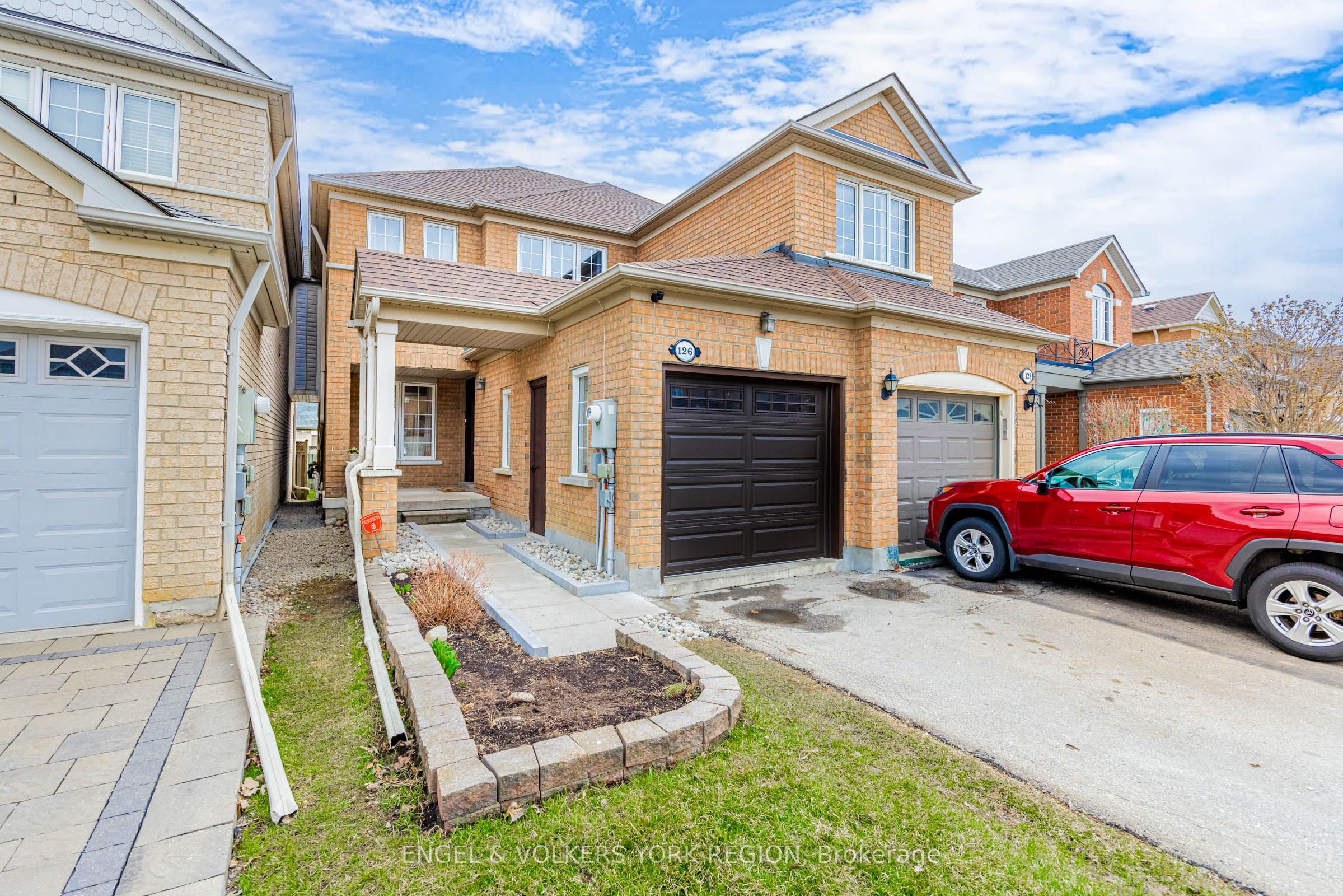 126 Olympia Crescent