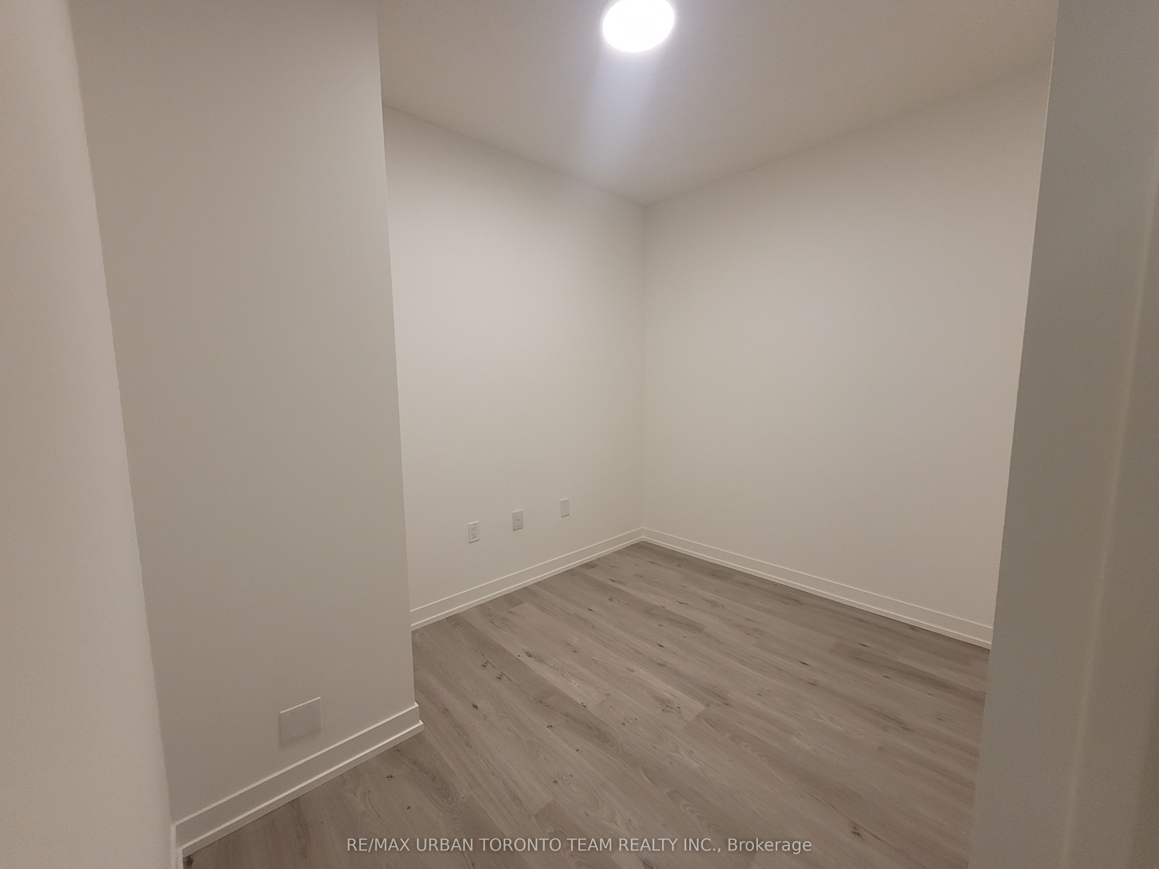 138 Downes Street, #1001