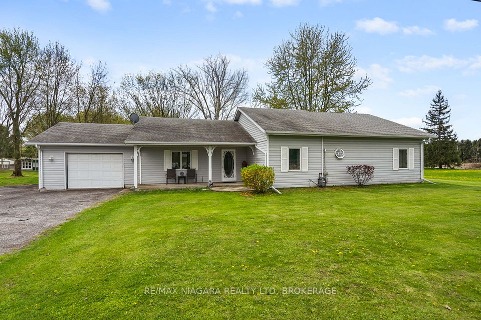 42585 Hwy 3 Highway, Wainfleet, ON L0S 1V0