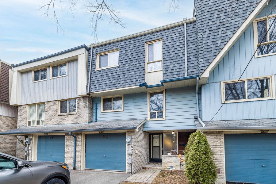 82 Poplar Crescent