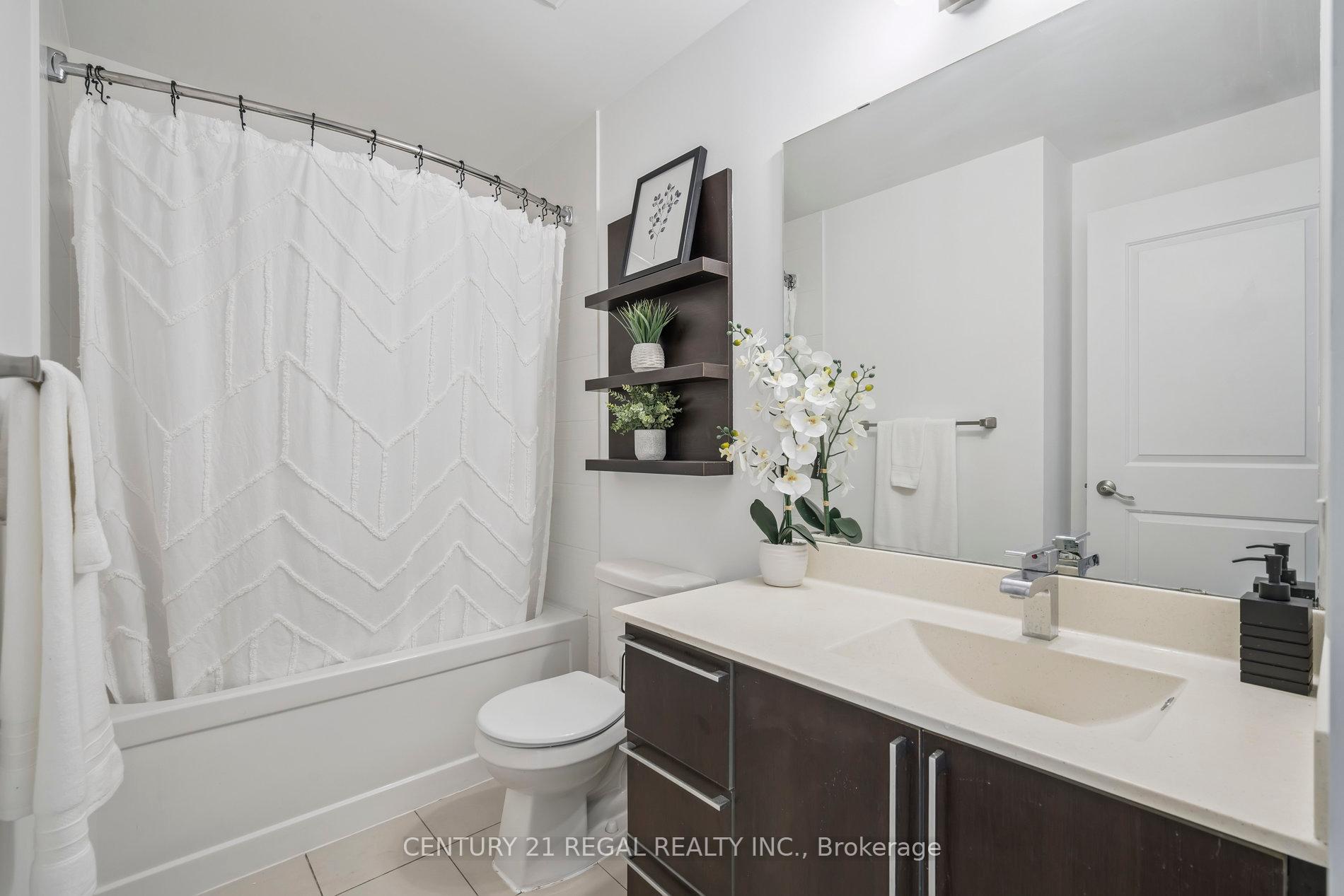 1 Bedroom Condo at 16 Brookers, Toronto For sale
