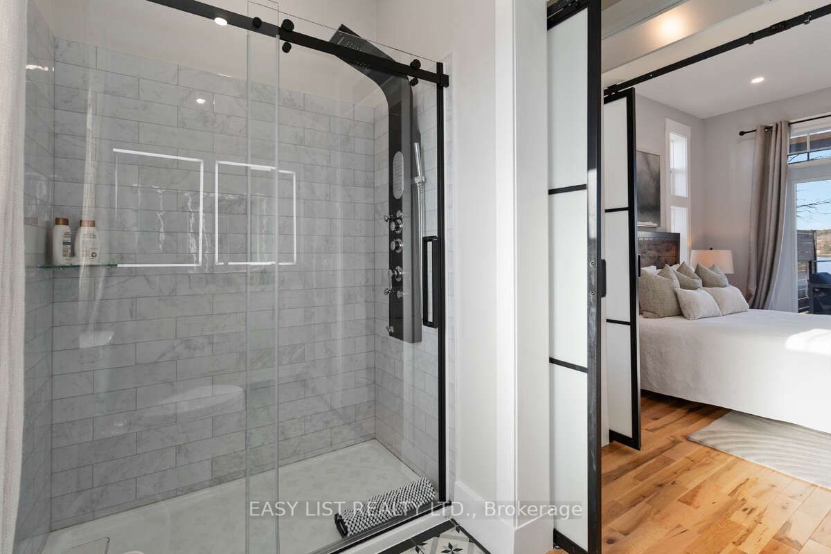 693 Mason Beach Road, #3