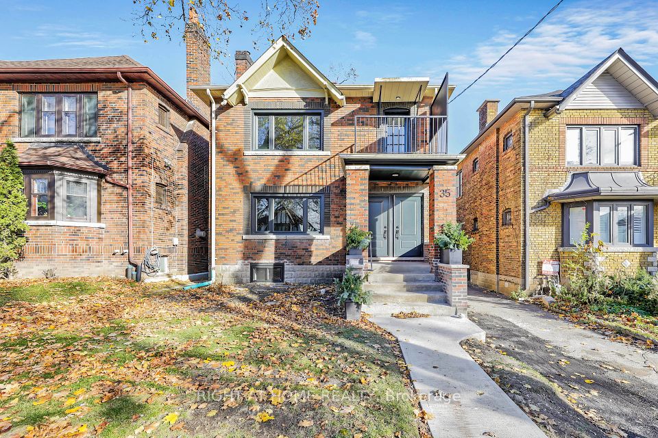 35 Braemar Avenue