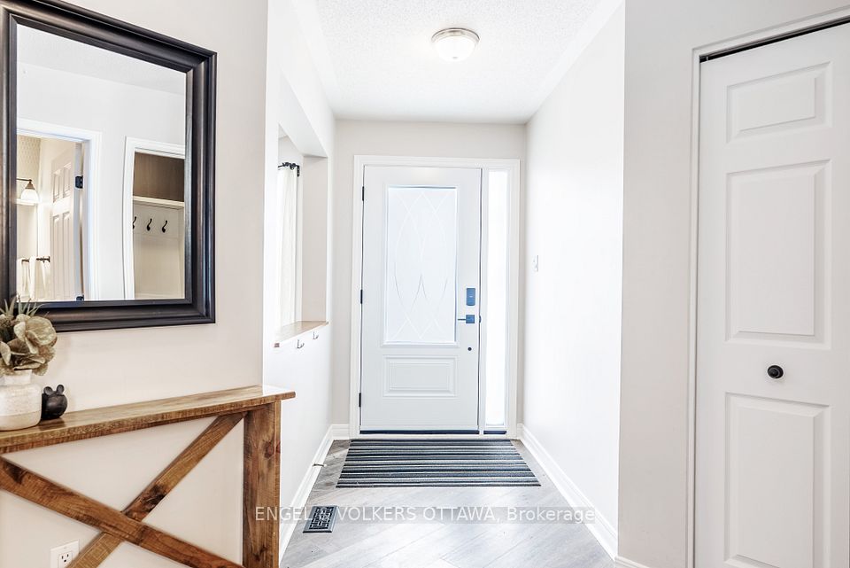 18 Avonhurst Avenue, Barrhaven, ON K2J 4K9