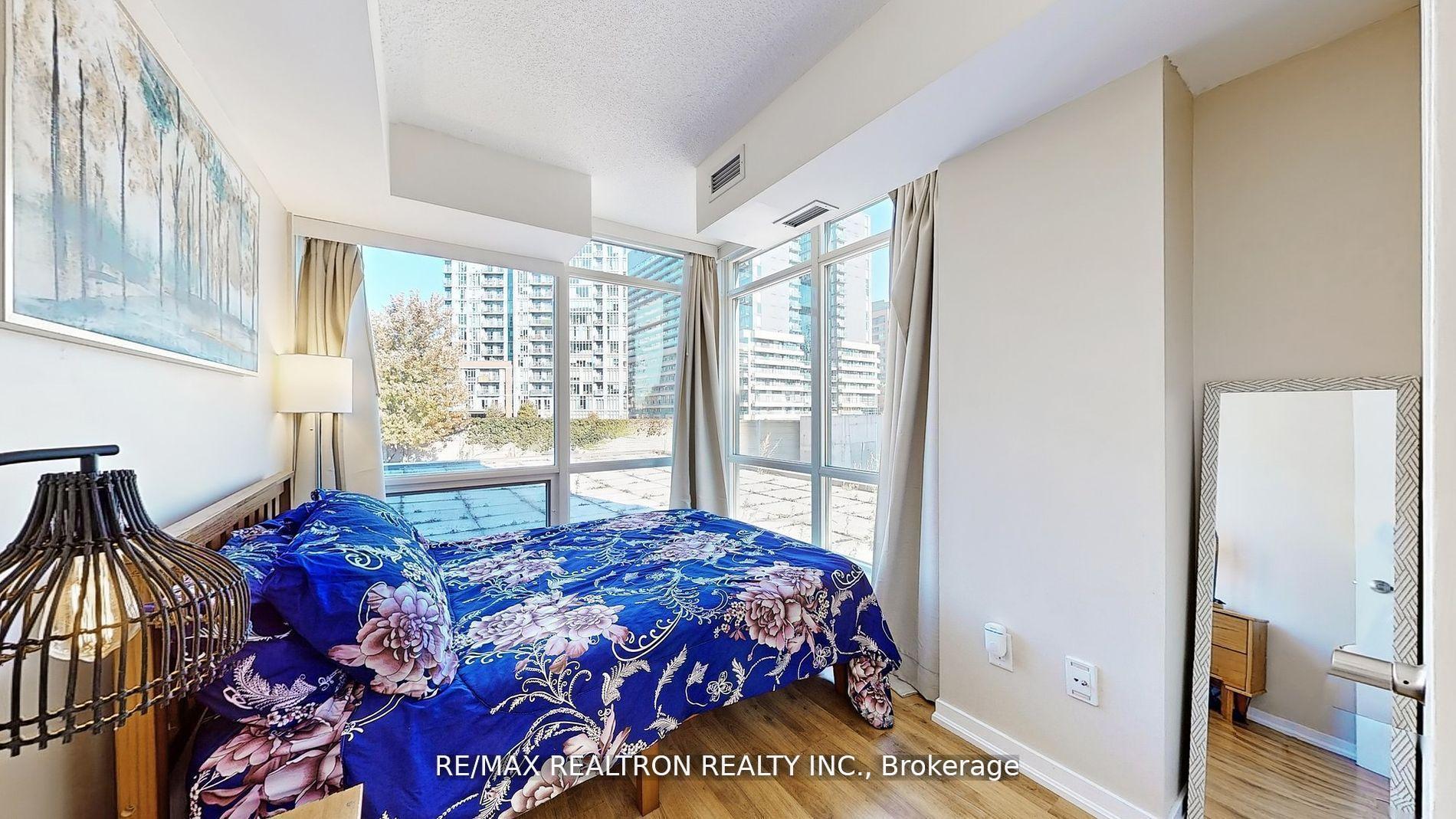 1 Bedroom Condo at 20 Joe Shuster, Toronto For sale