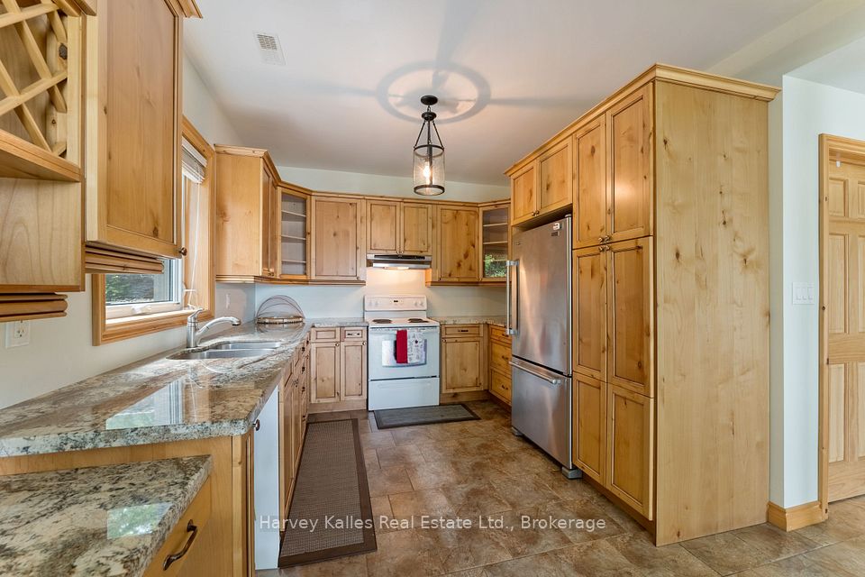 1161 SANDWOOD
