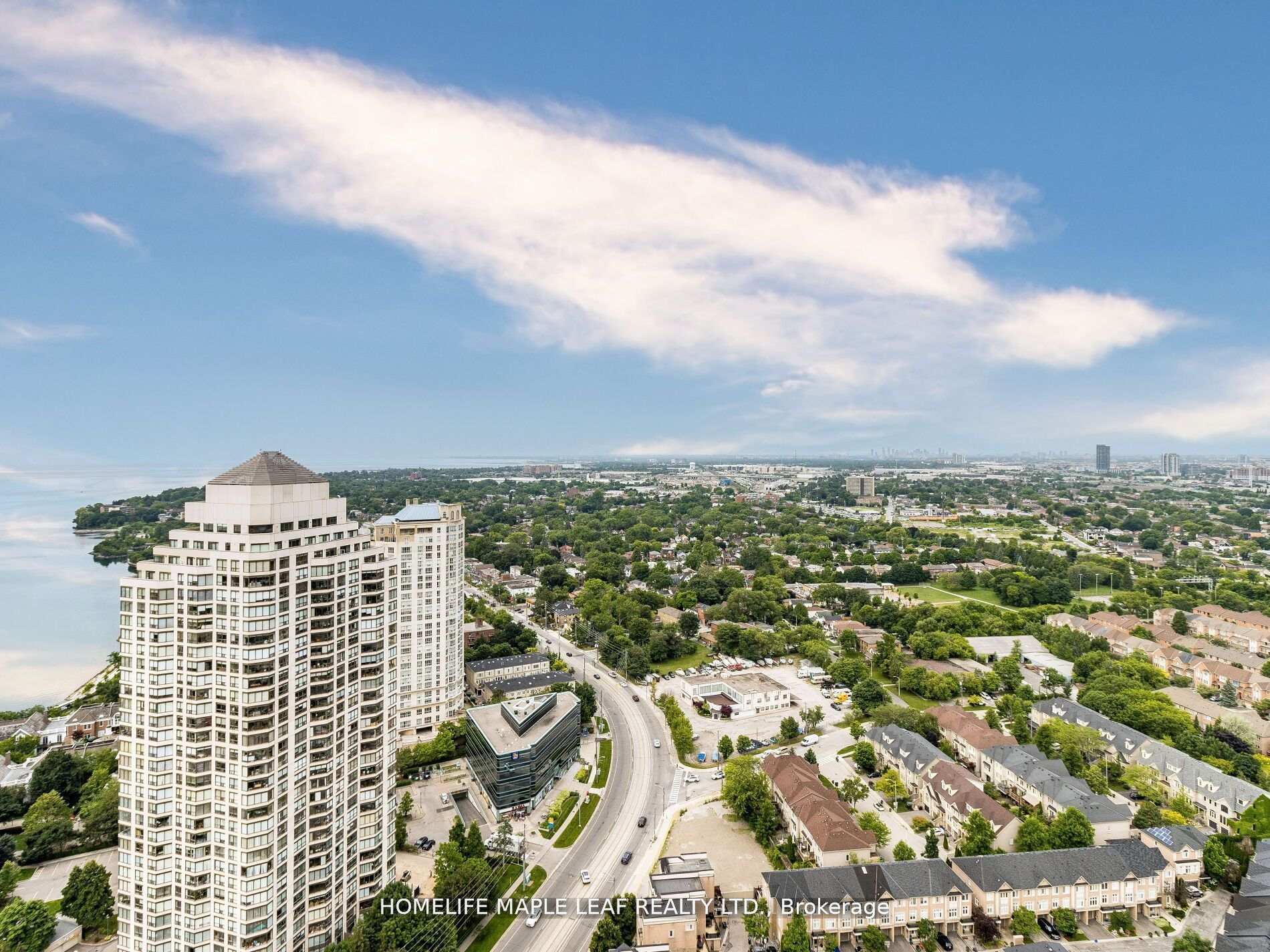 2 Bedrooms Condo at 2240 Lakeshore, Toronto For sale
