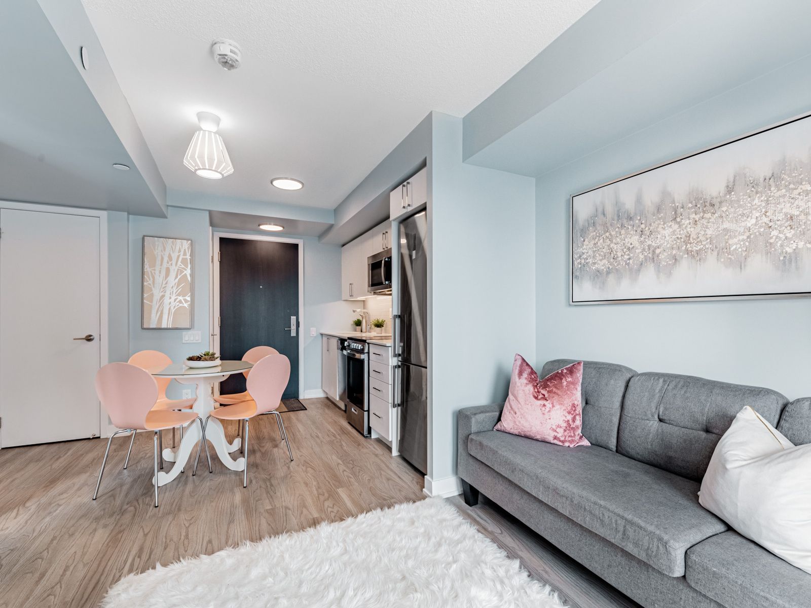 38 Monte Kwinter Court 902